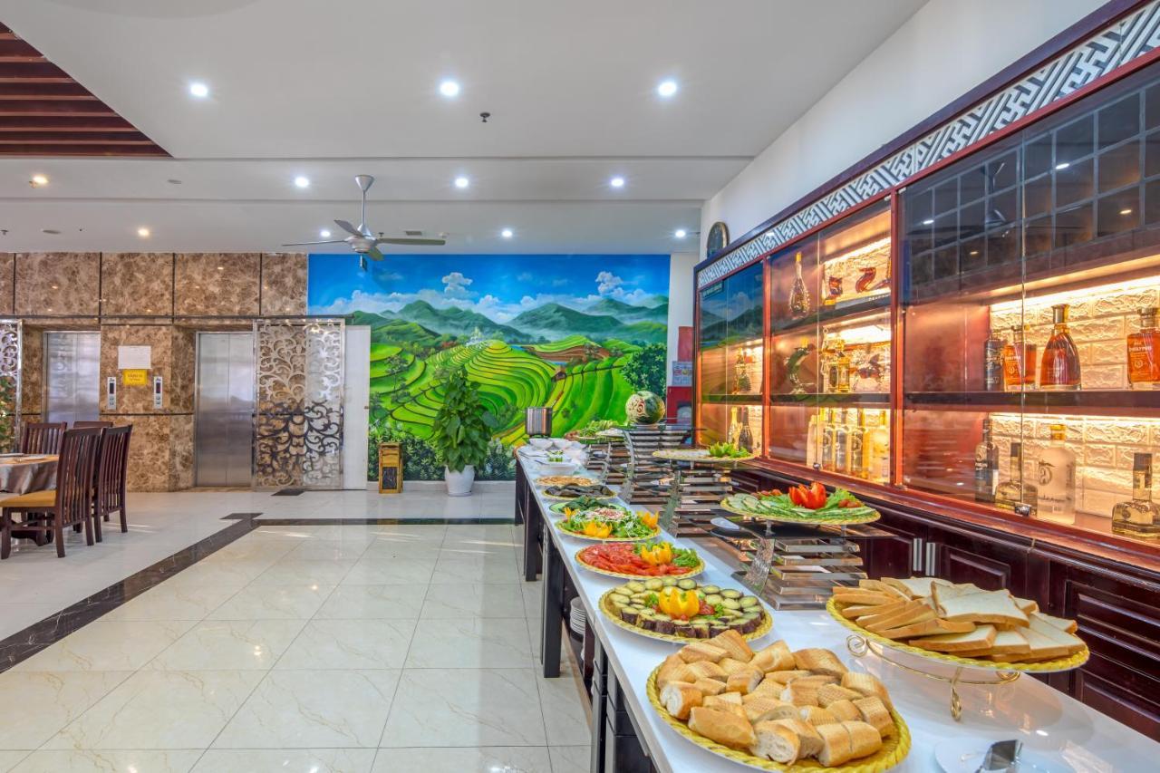 Tay Bac Hotel Da Nang Buitenkant foto