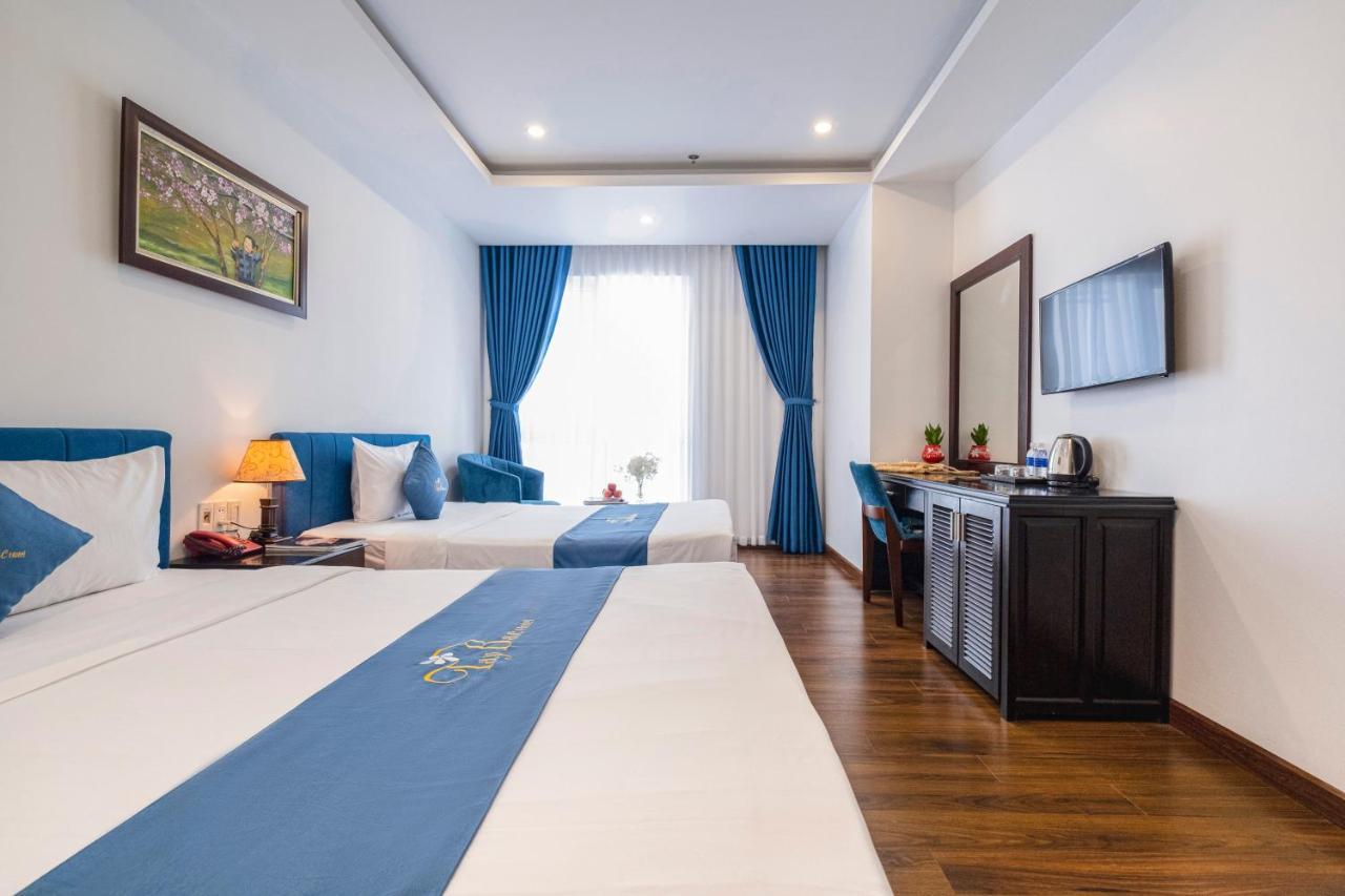 Tay Bac Hotel Da Nang Buitenkant foto