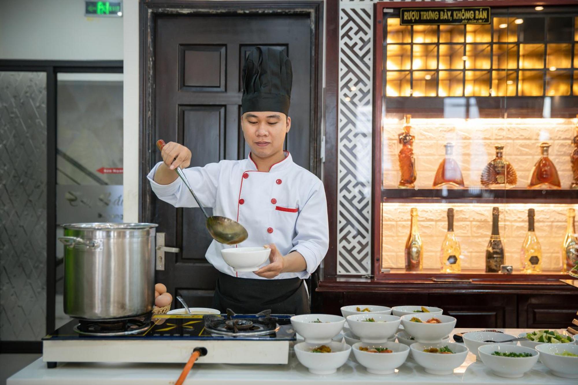 Tay Bac Hotel Da Nang Buitenkant foto