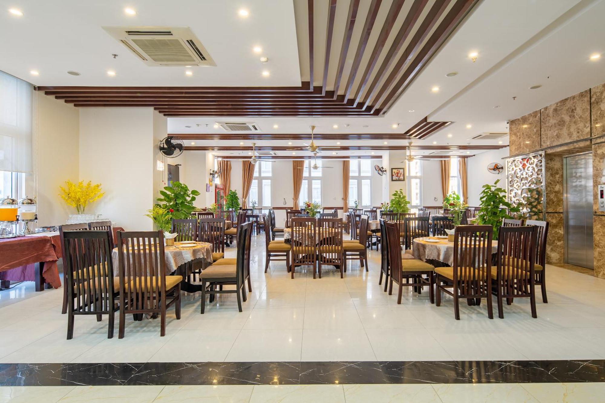 Tay Bac Hotel Da Nang Buitenkant foto