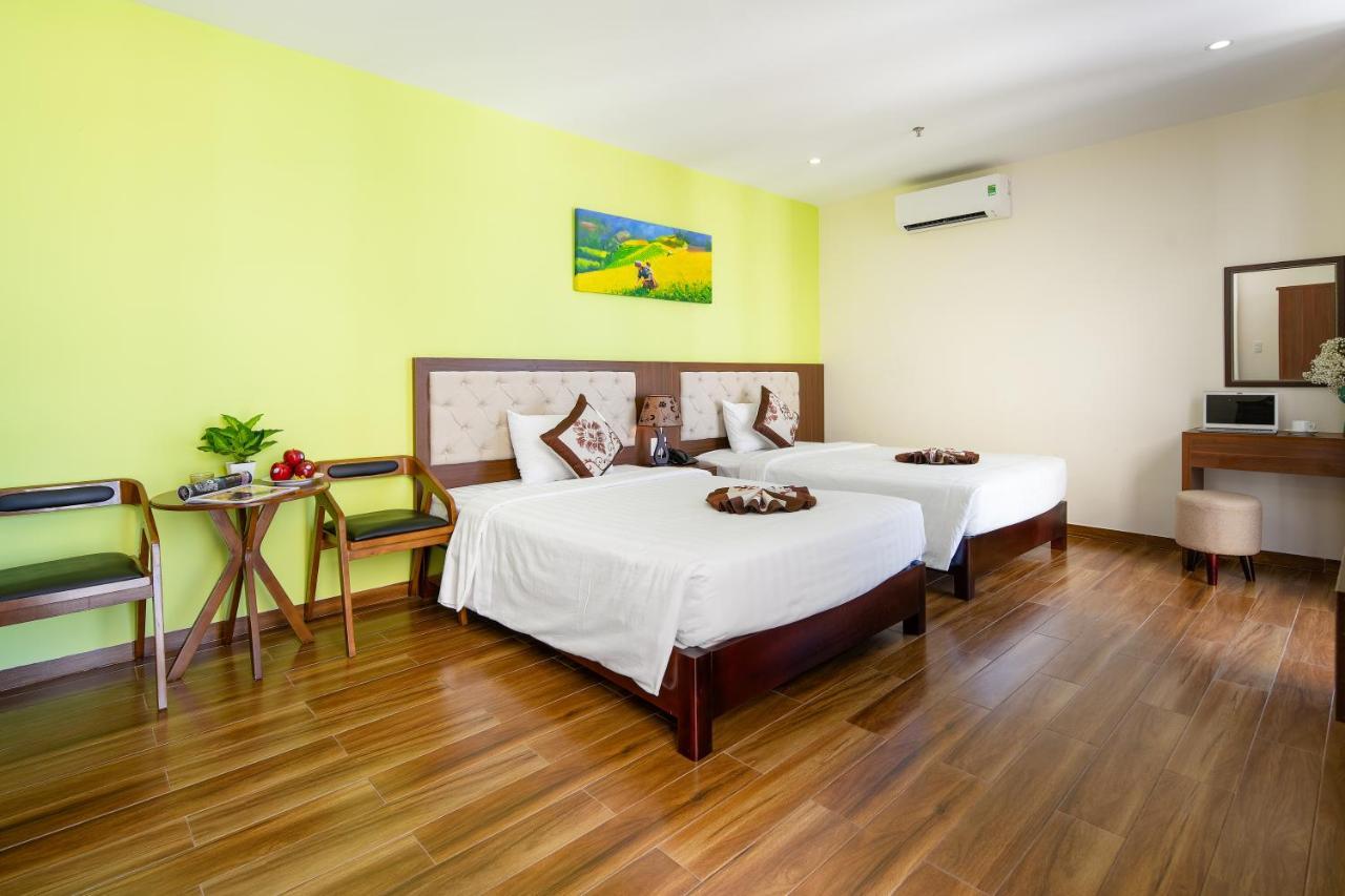 Tay Bac Hotel Da Nang Buitenkant foto